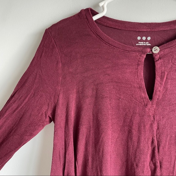 Three Dots Maroon Long Sleeve Flowy Top - Picture 3 of 6